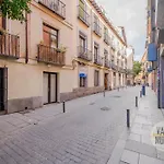 Encanto En El Rastro Para 7, Calle Juanelo E1